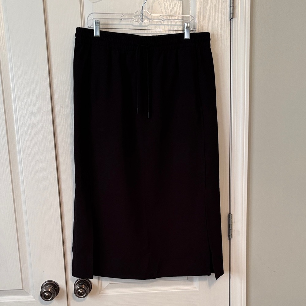 Athleta Black Midi Skirt with Side Vents